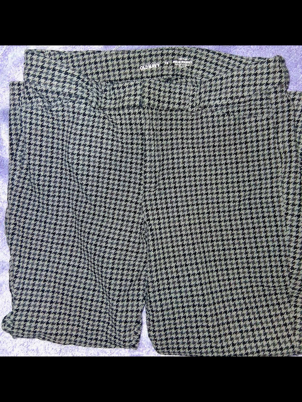 Old Navy Houndstooth Pixie Pants - Black and White